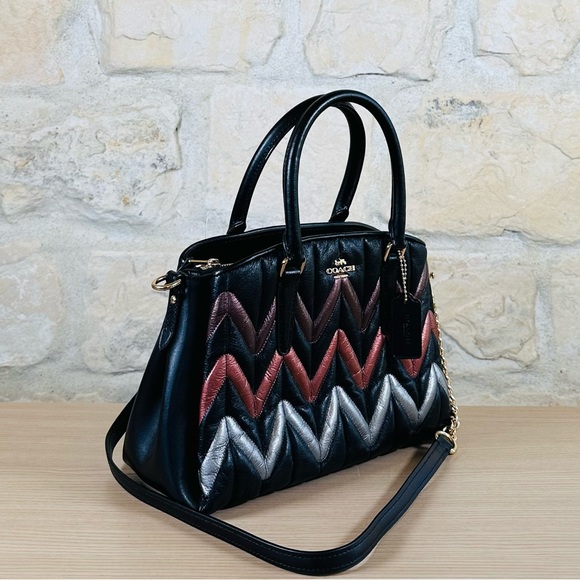 Coach - Picture 3 of 10